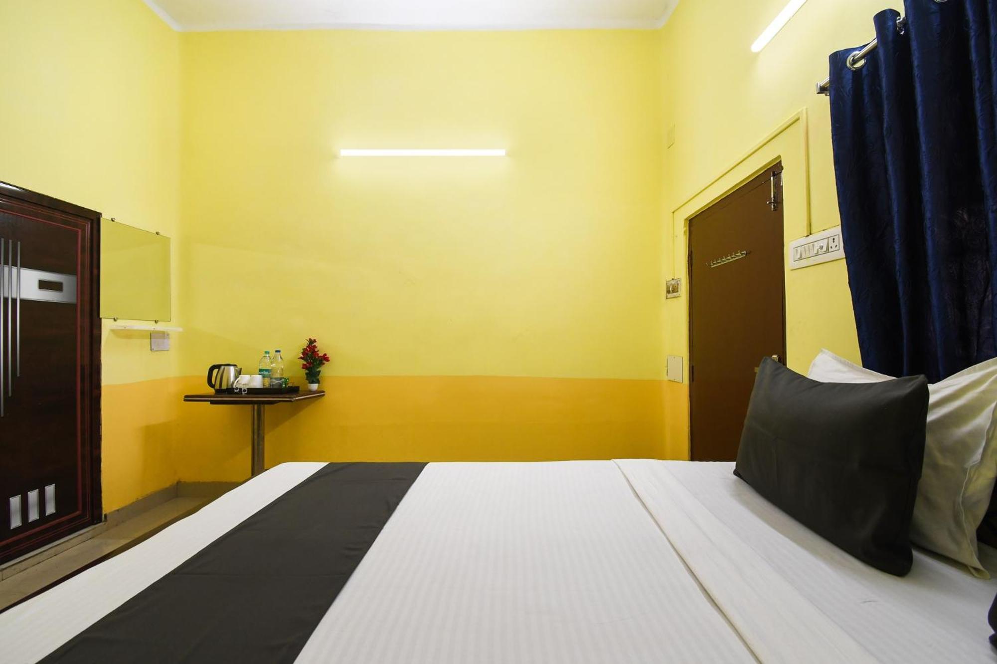 Oyo Heritage Inn Guest House Kolkata Exterior photo